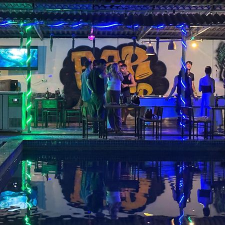 Vang Vieng Backpackers Hostel Exterior foto